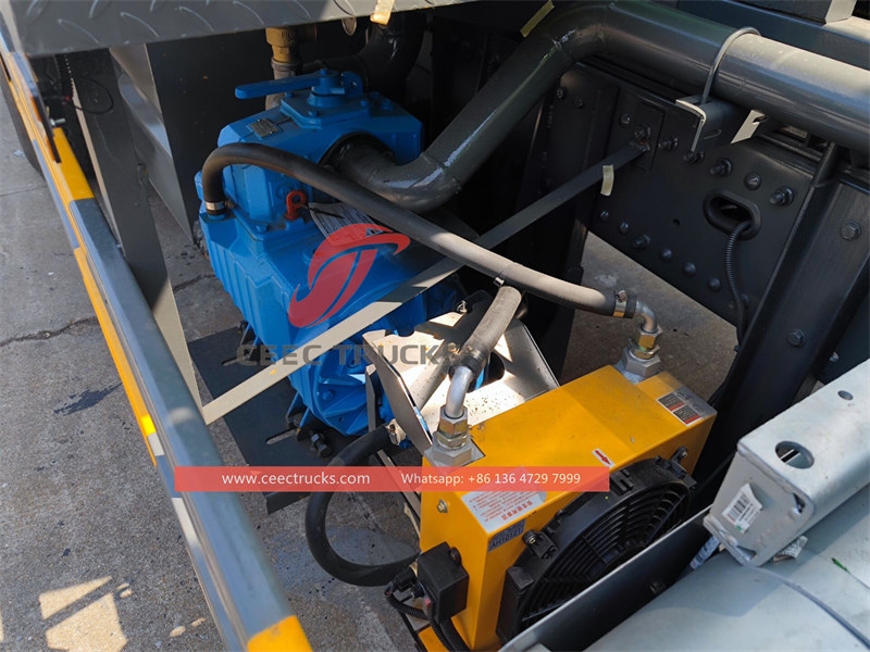 HOWO 6×4 off-road sewer sucker truck at best price