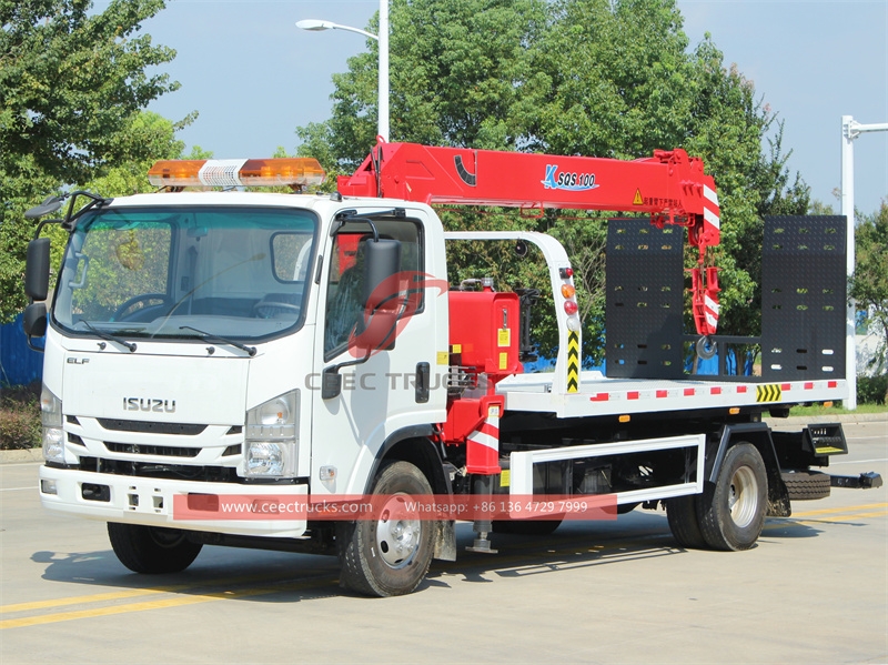 ISUZU ELF breakdown wrecker truck with 4ton crane made in China