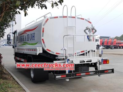 Isuzu water hauling tanker truck