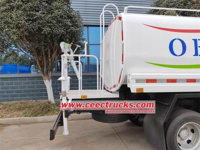 Isuzu water hauling tanker truck