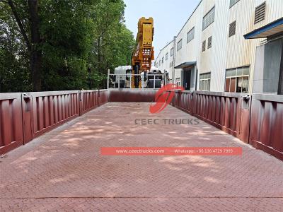 Africa Isuzu GIGA 380HP boom crane dropside cargo truck