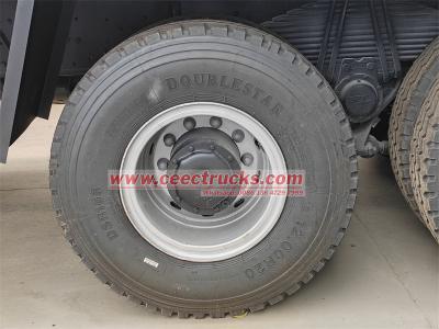 FAW 6x4 RHD 8tons boom crane truck