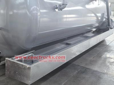 sludge vacuum pump tanker truck  upper body