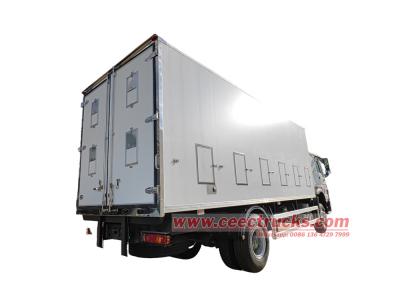 Howo 4x2 freezer truck with carrier unit