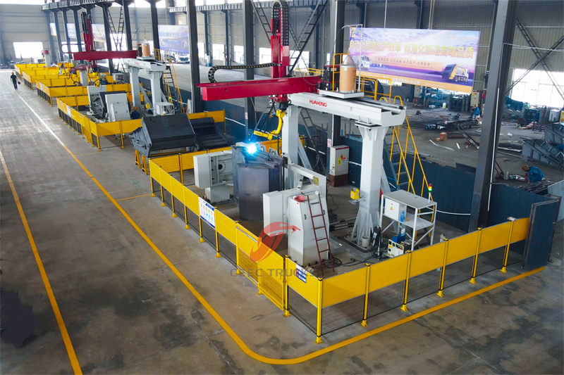 自动化焊接在垃圾后装车生产中的应用