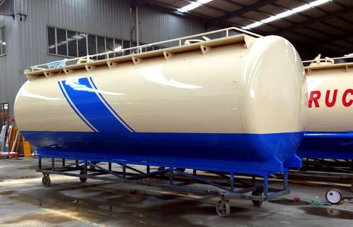 所有CEEC卡车的消失喷漆