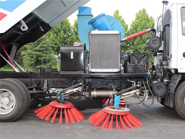 CEEC指导——五十铃5立方米道路清扫车用户手册